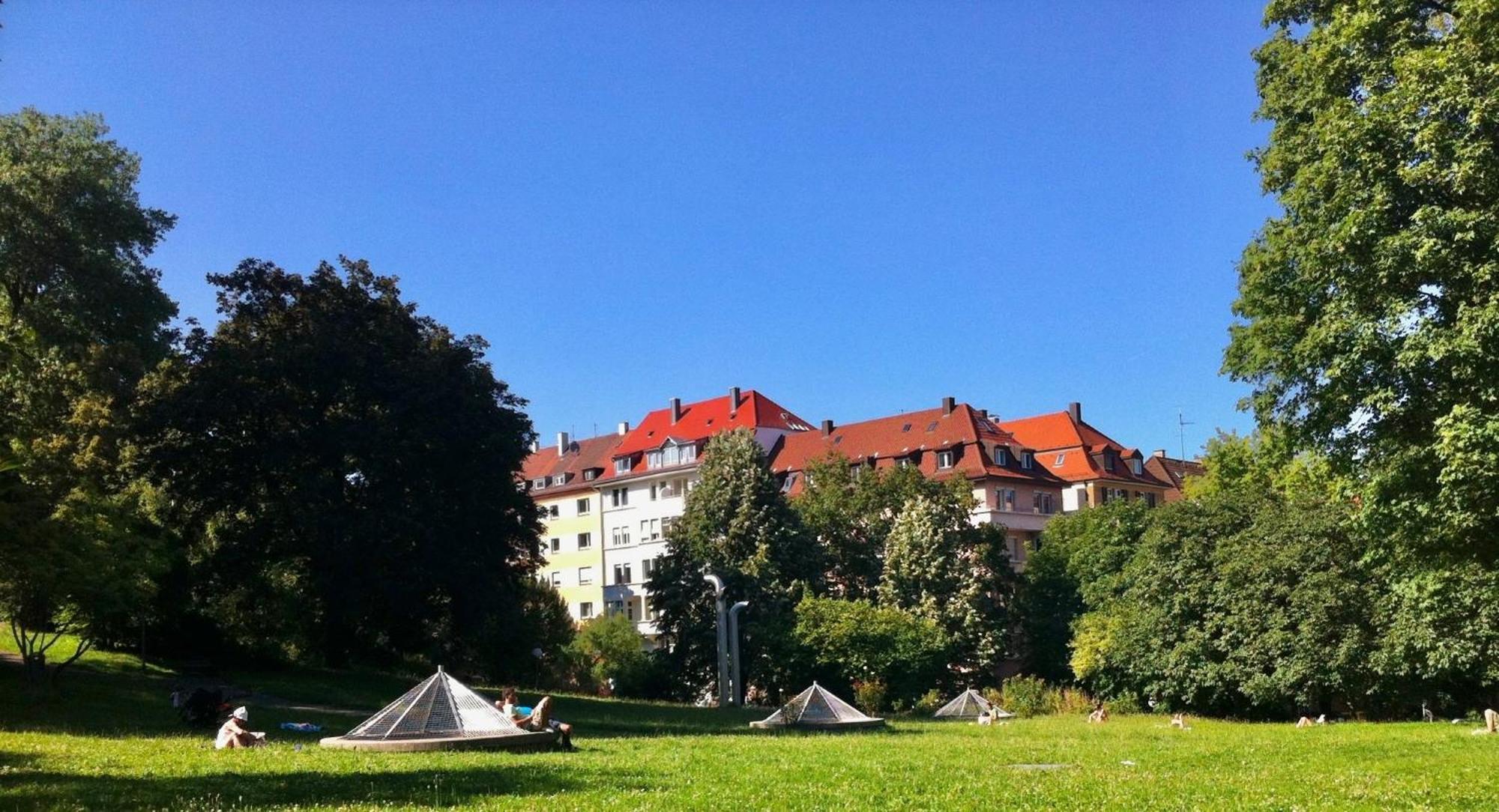 Zimmer Mit Parkblick Stuttgart Luaran gambar